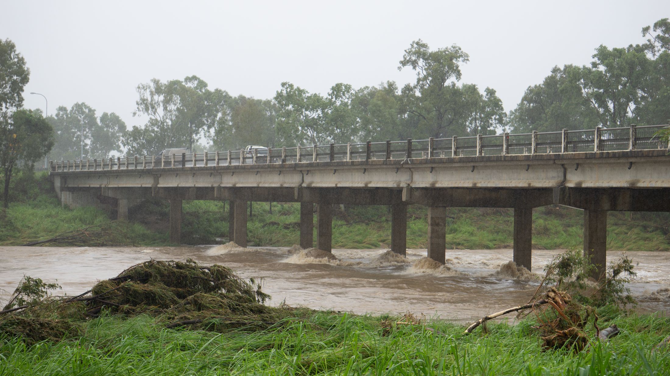 Flood modelling and hydraulic assessment for infrastructure